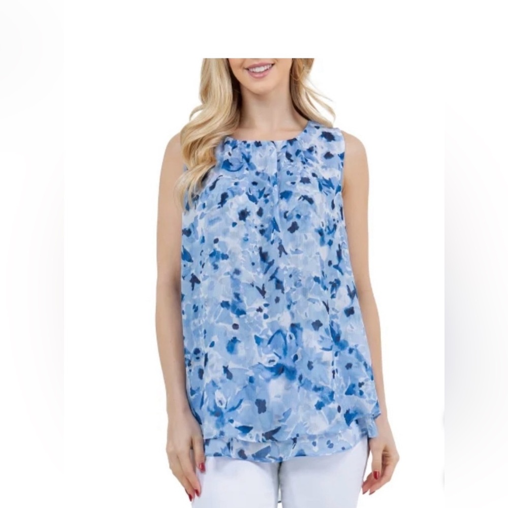Cristina B Floral Sleeveless Top Blouse NWT